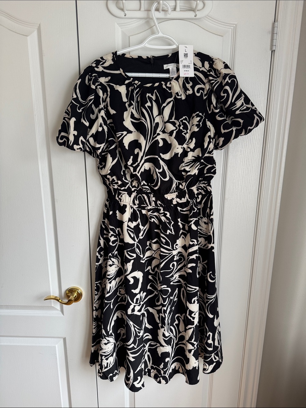 London Times Black and Cream Floral Short-Sleeve Dress